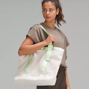 Lululemon mesh tote bag 20L Summer green gym